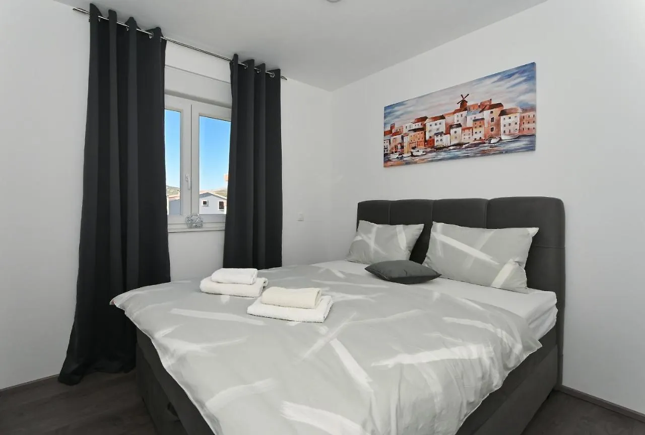 Luxury Apartment White Crystal Kastela